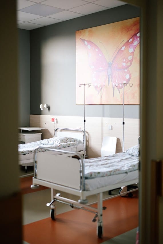 Medicus bonus-12 Personel medyczny i pacjenci w szpitalu Medicus Bonus